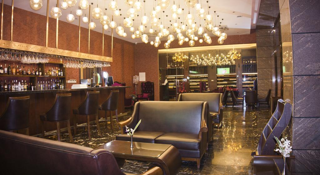 Tang Palace Hotel アクラ エクステリア 写真
