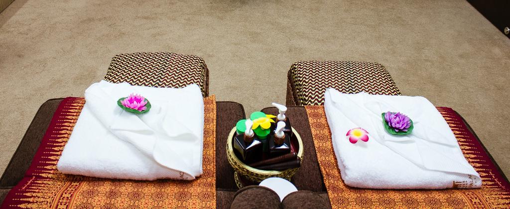 Tang Palace Hotel アクラ エクステリア 写真