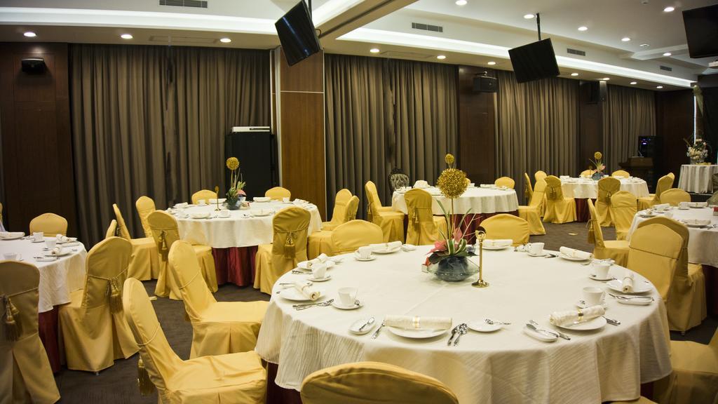 Tang Palace Hotel アクラ エクステリア 写真