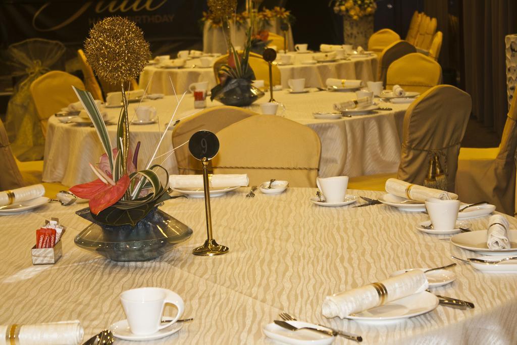 Tang Palace Hotel アクラ エクステリア 写真